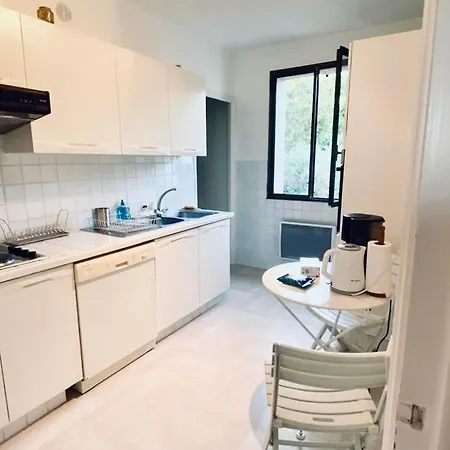 Vue Cap D'antibes - Balcon - Résidence Privée Gardée - 80m2