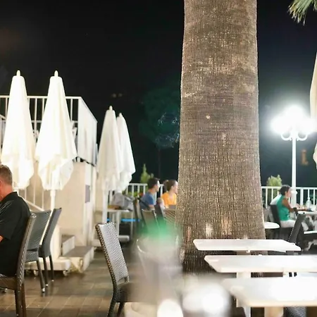 Vue Cap D'antibes - Balcon - Privee Gardee - 80m2 * Villeneuve-Loubet